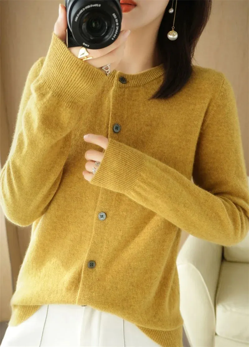 2024 Spring And Autumn New Female O-Neck Knitted Cardigan Short Coat Sweater Simple And Versatile Fashion Small Cardigan Outside