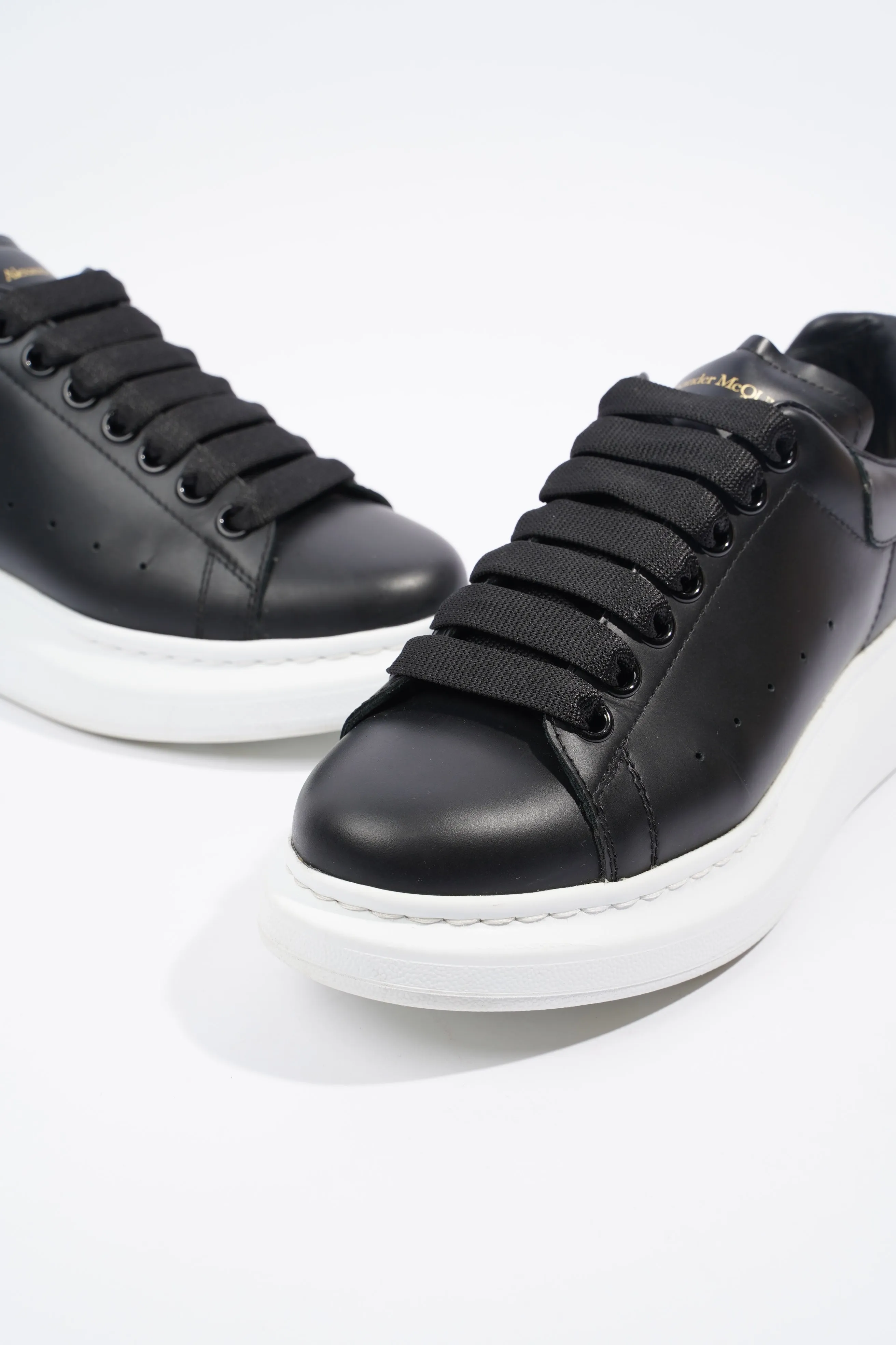 Alexander McQueen Oversized Sneaker Black Leather EU 37 / UK 4