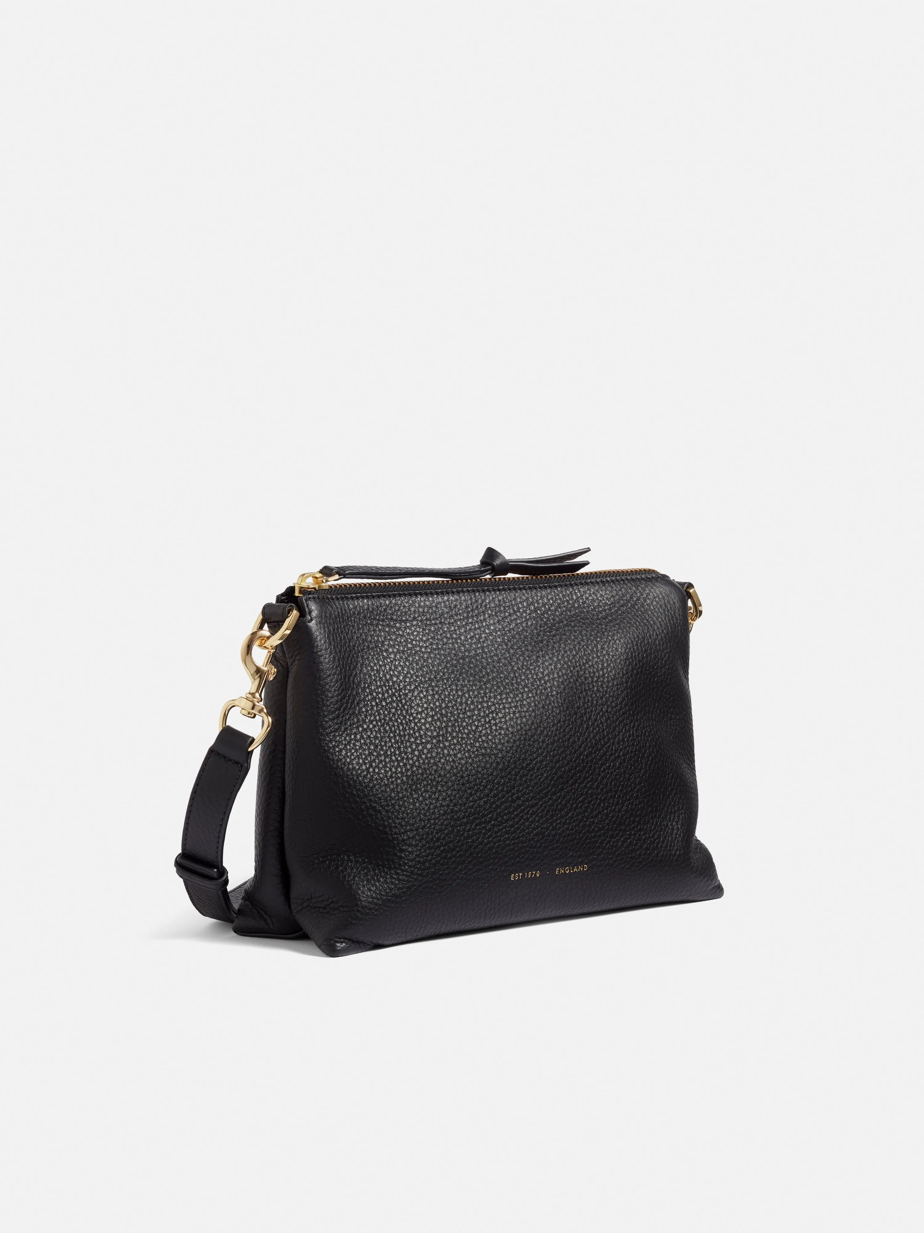 Ava Pebble Leather Crossbody | Black