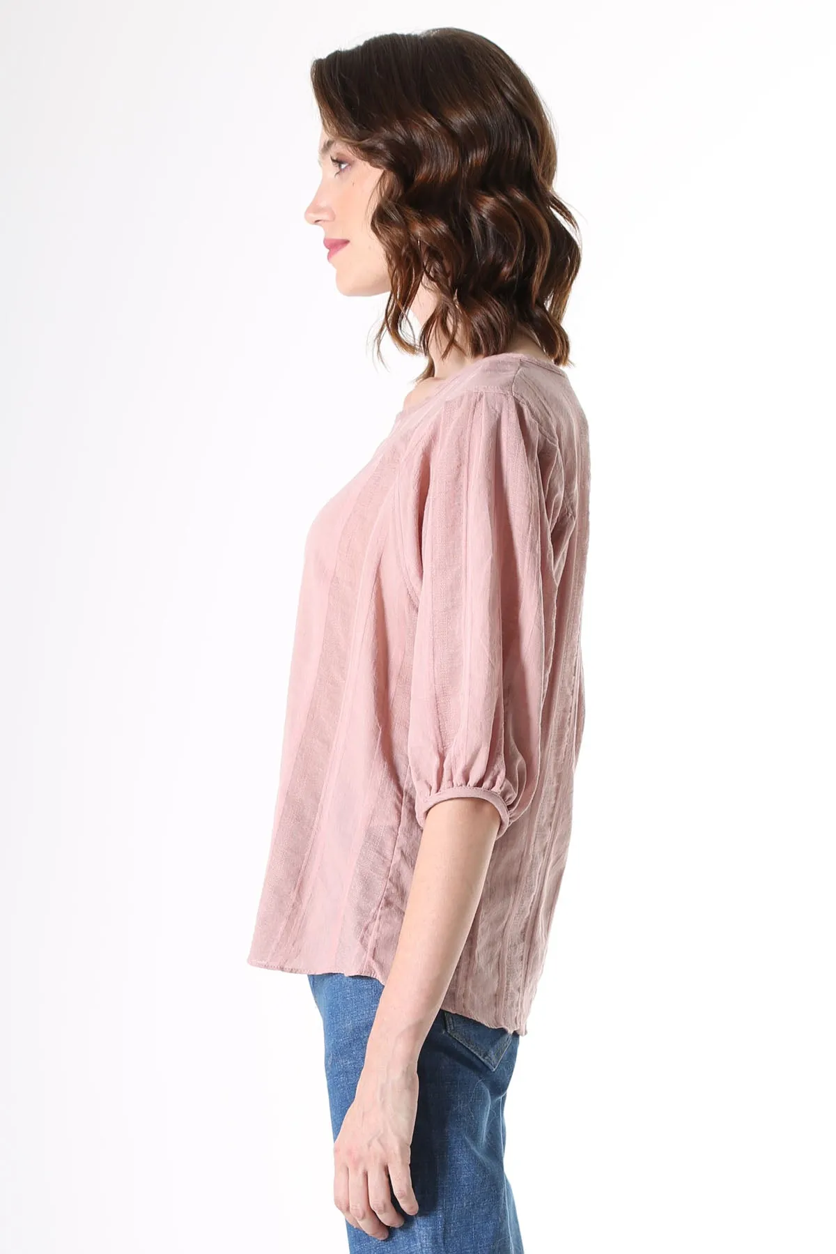 Avenida Textured Blouse Musk in Cotton Blend