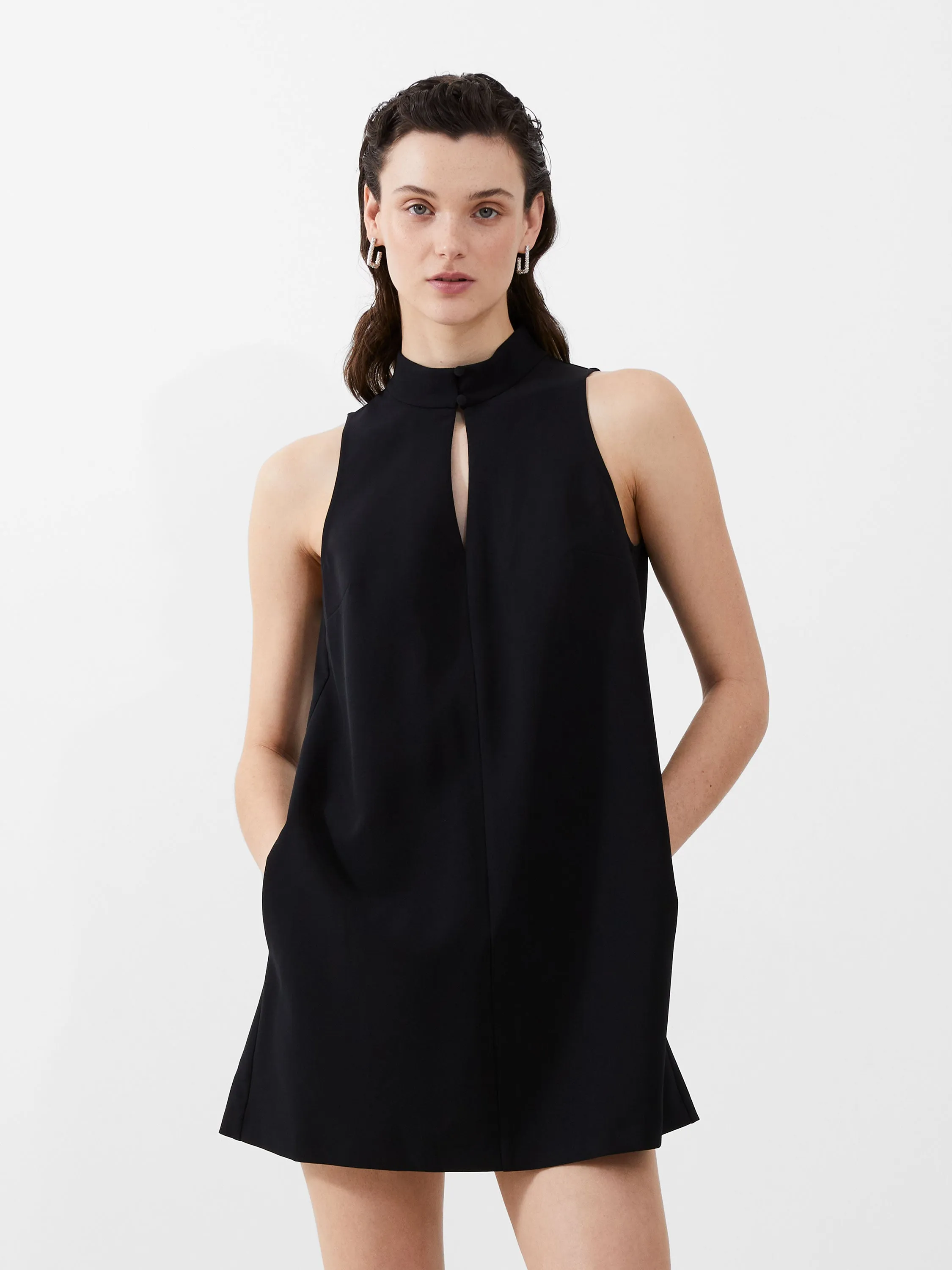 Echo Sleeveless Keyhole Dress