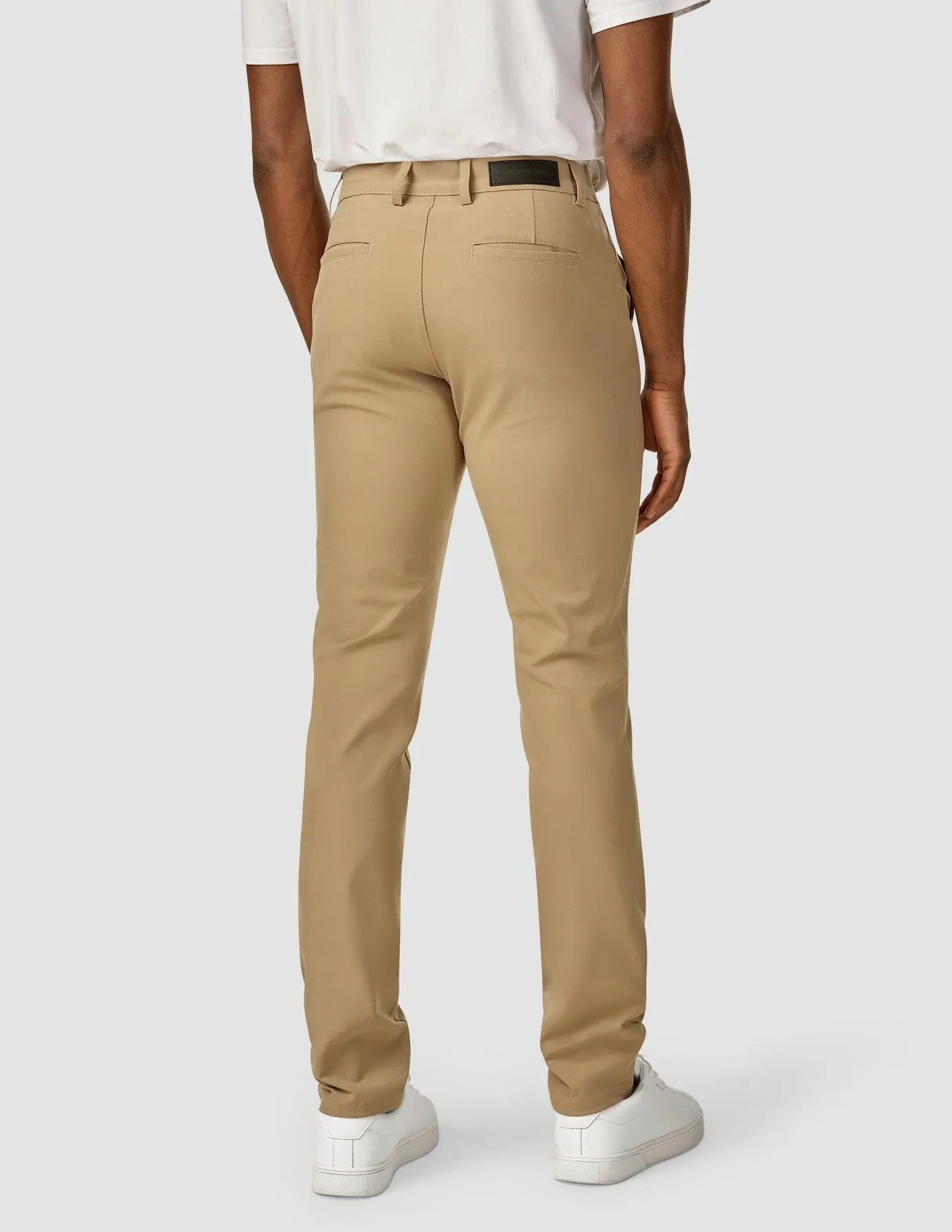 Essential Pants Slim Khaki