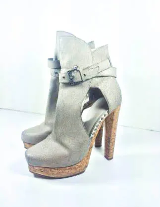 HERVE LEGER Crackle Leather Gray Taupe Buckle Wrap Cork Platform Heels Size 8