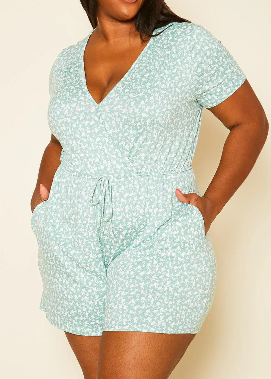 HI Curvy Plus Size Women  Floral Print Romper With Pockets