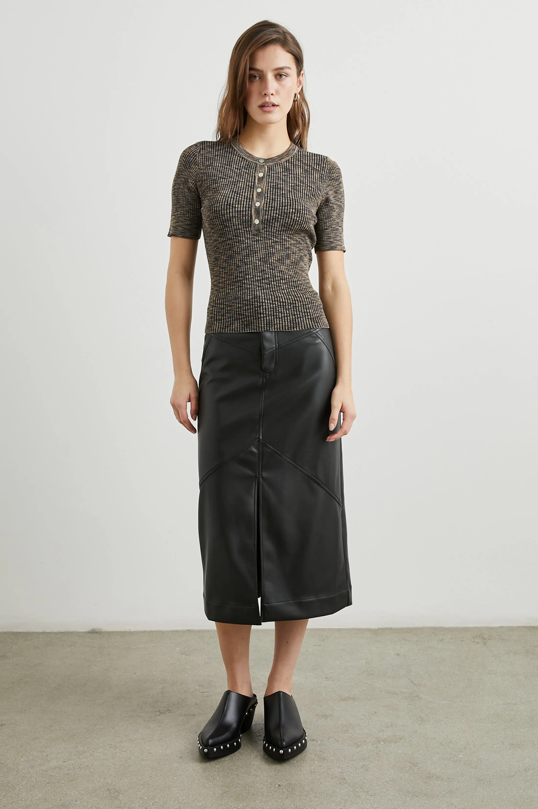 JENNIFER SKIRT - BLACK