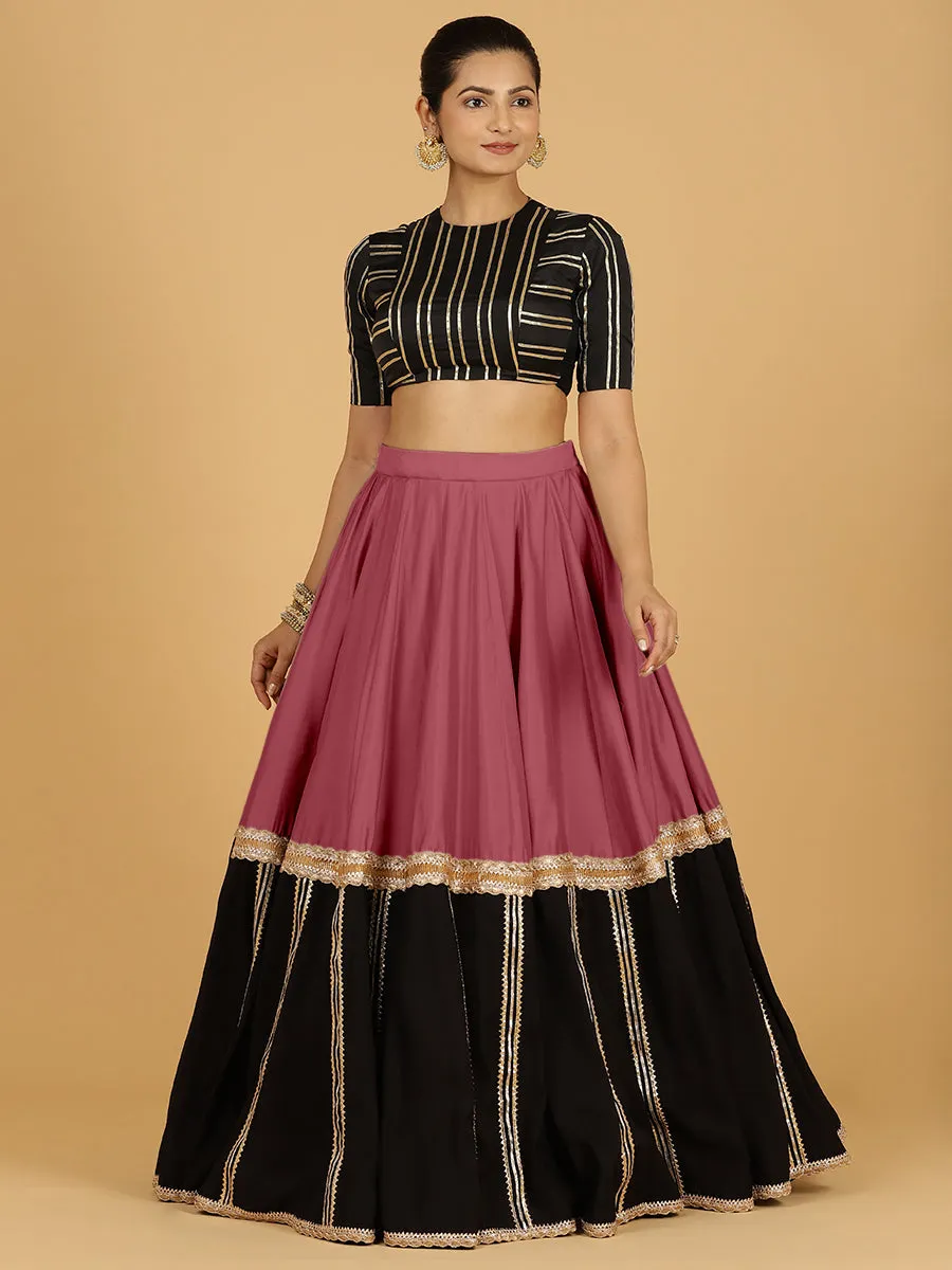 Mastani x Tyohaar | Rose Pink Panelled Lehenga Skirt