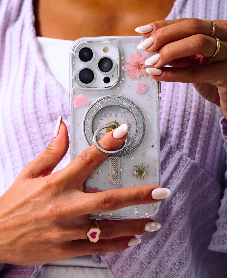 Pretty in Pink Diamond MagSafe Phone Case