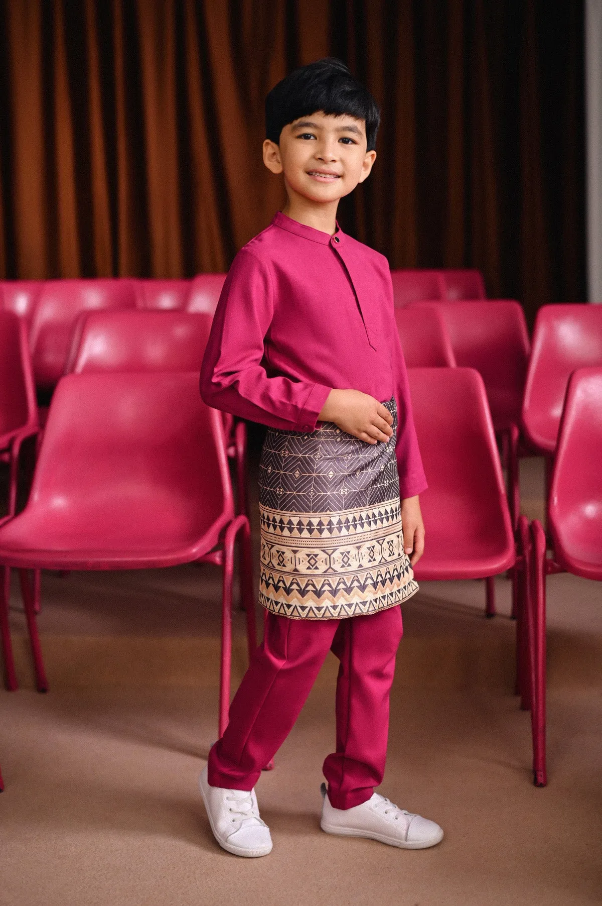 The Dulu Kita Baju Melayu - Fuchsia