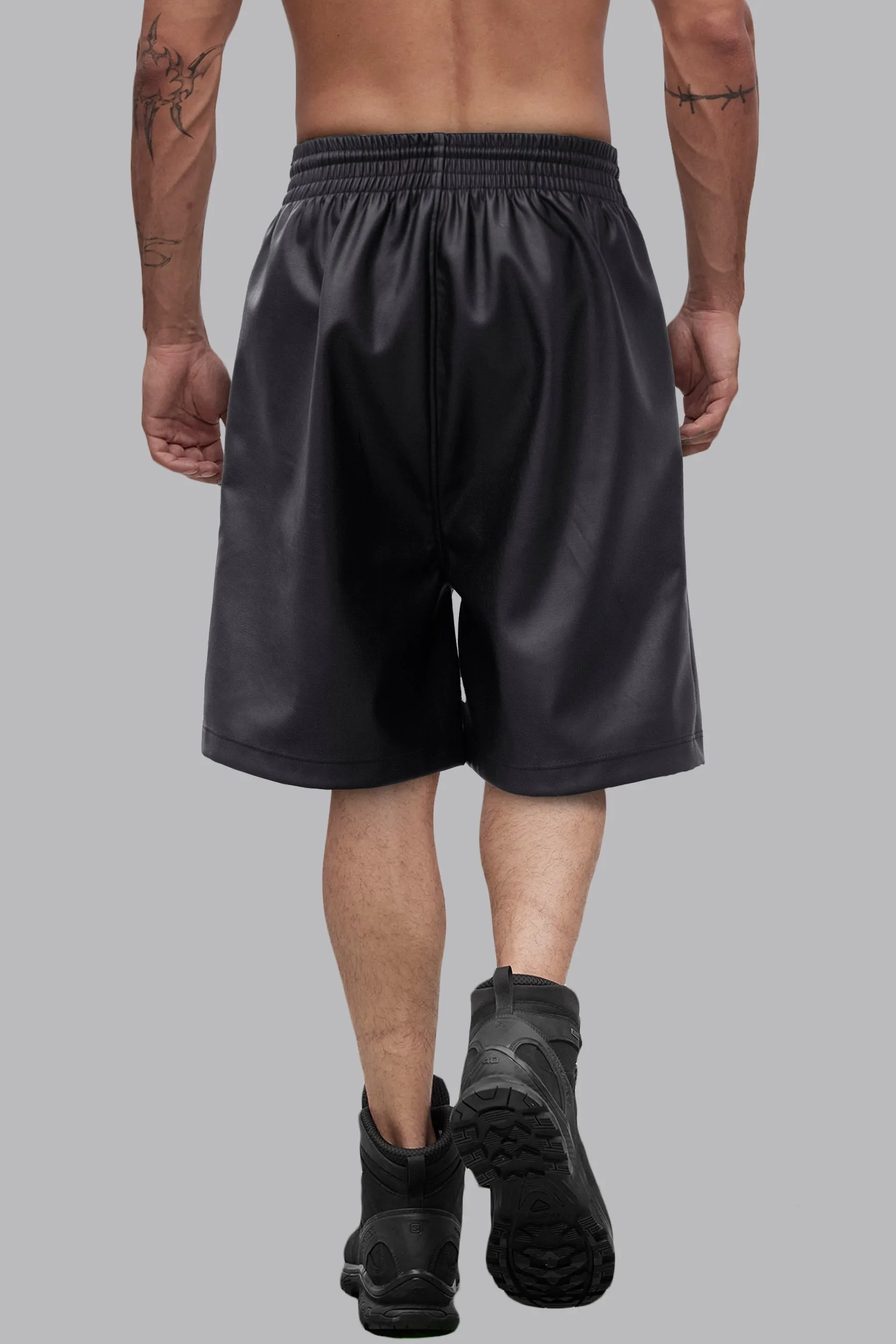 V_GAN 10" LEATHER SHORTS - Black