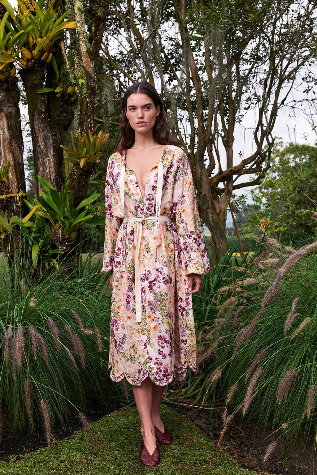 ZIRCON EMBROIDERED KAFTAN DRESS